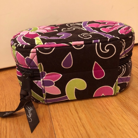 Vera Bradley jewelry/makeup case! - Picture 2 of 7